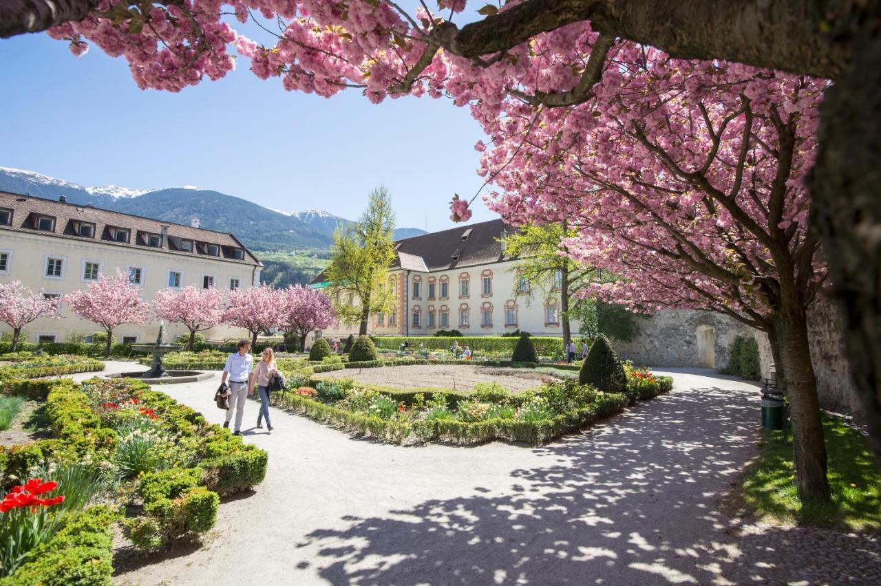 Nice Living Neue- Moderne Apartments Im Herzen Von Brixen - Kostenlose Brixencard - Ideal Fuer Familien, Paare, Geschaeftsreisende Und Allen Urlaubs Hungrigen Ngoại thất bức ảnh